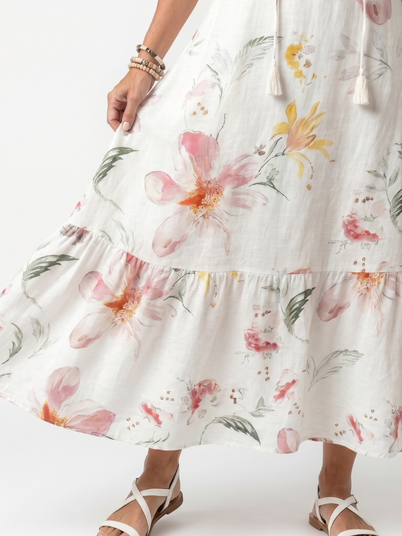 Noa | Vestido Midi de Flores Suaves con Volantes y Borlas