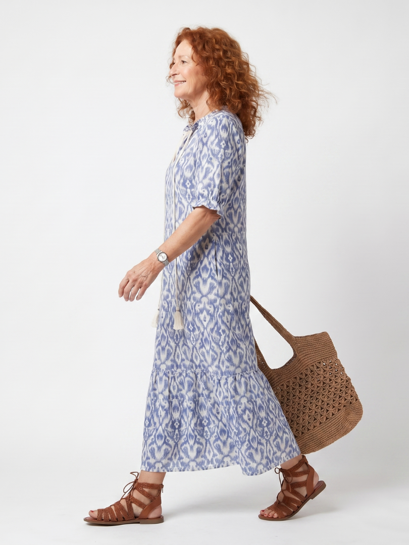 Ottoline | Vestido Midi Impreso con Detalle de Cierre de Borlas