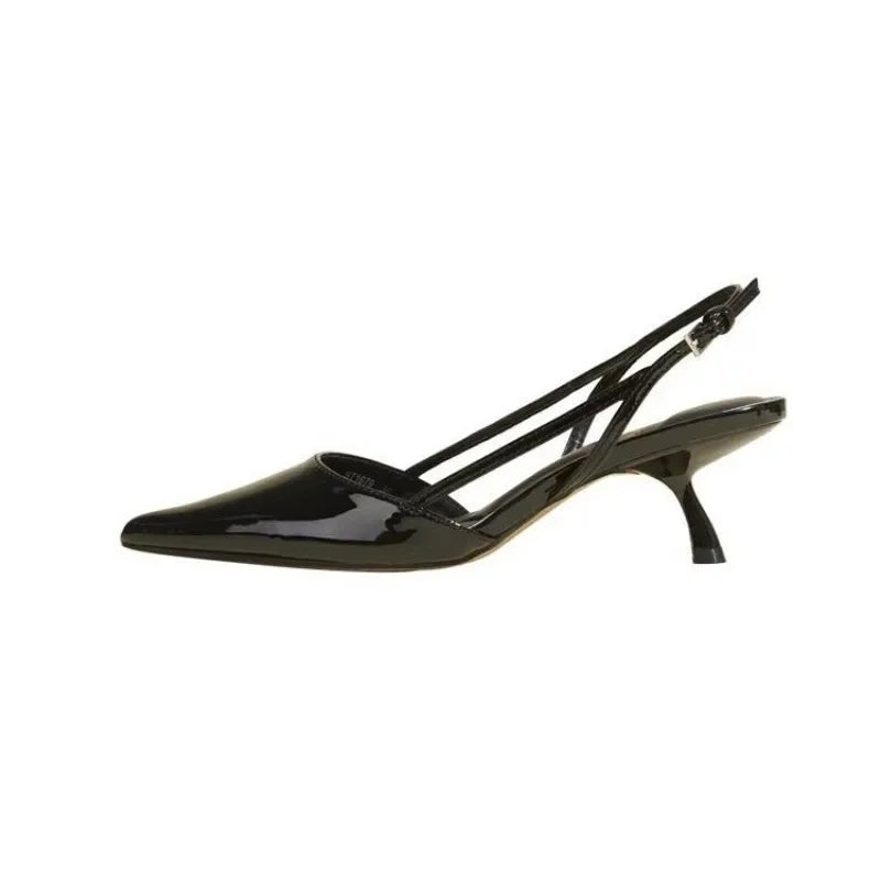 Madison | Tacones Bajos de Dama con Correa
